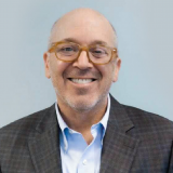 Gregory D. Hess博士