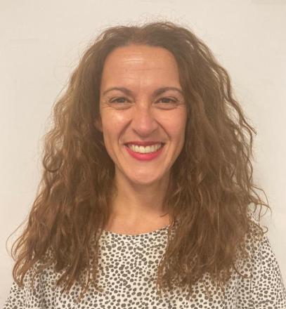 Headshot of Laura Vazquez.