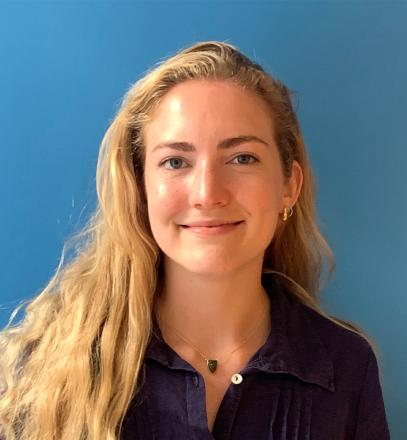 Lucy Barnhart headshot