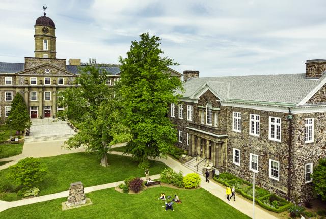 Dalhousie University - Quad