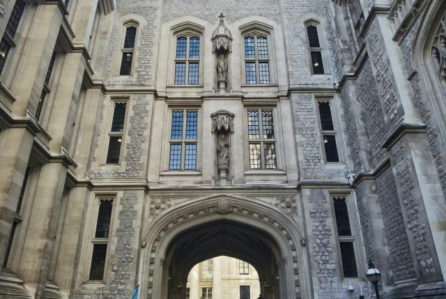 King's College London