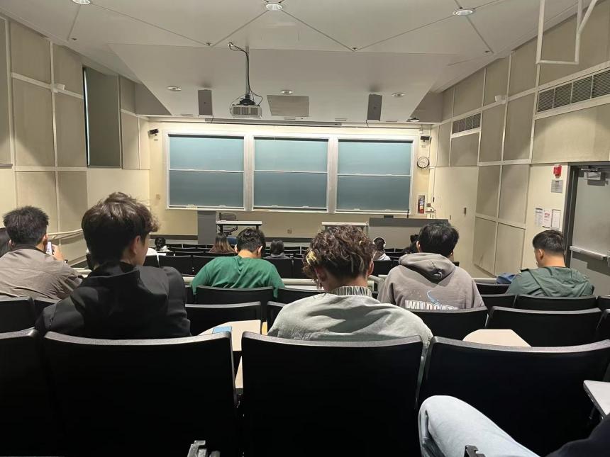 SAF全球校园大使 彭同学 伯克利 课堂