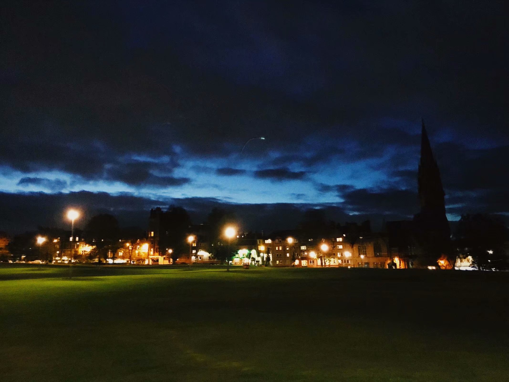 爱丁堡的夜色